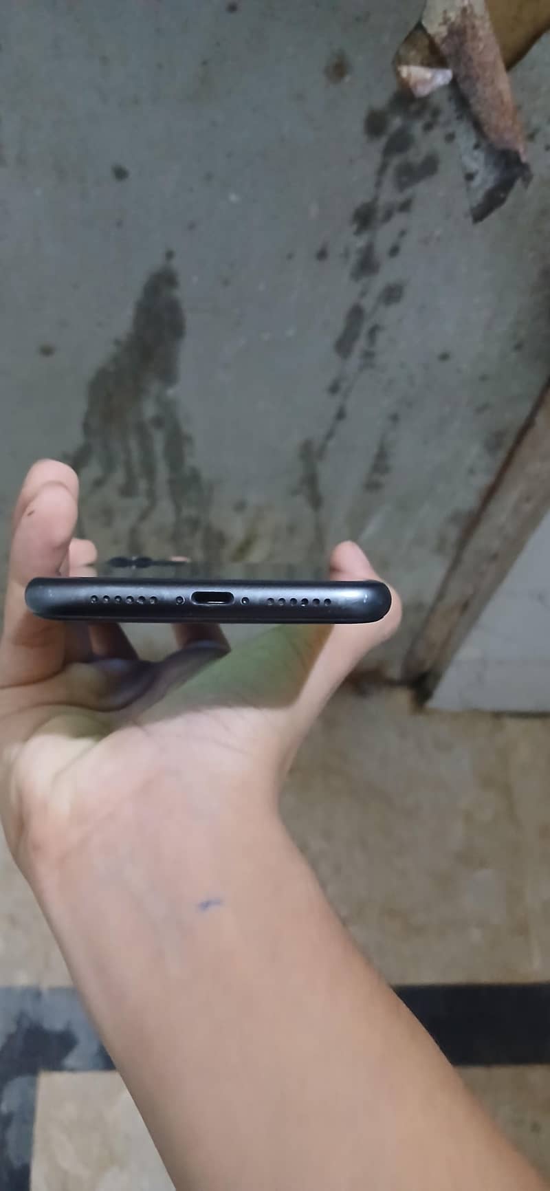 Apple iPhone 11 6