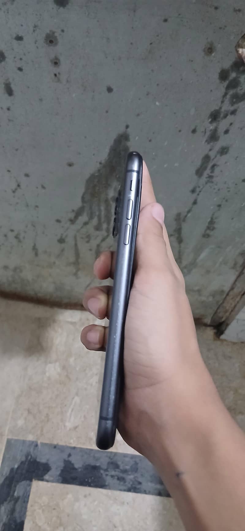 Apple iPhone 11 7