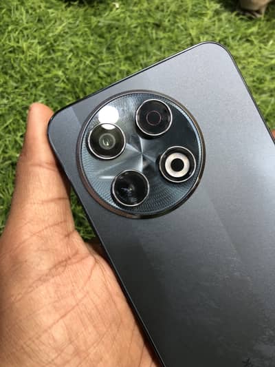 Tecno CAMON 30 Pro