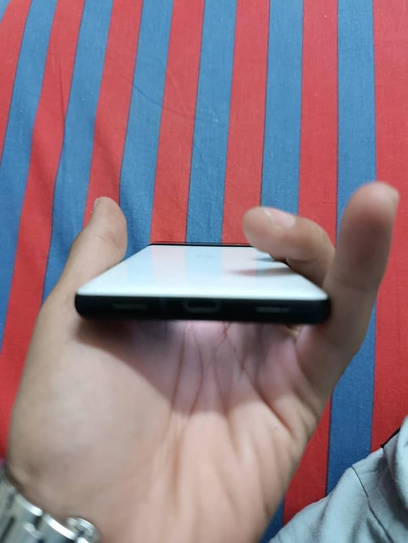 Google Pixel 6a 3