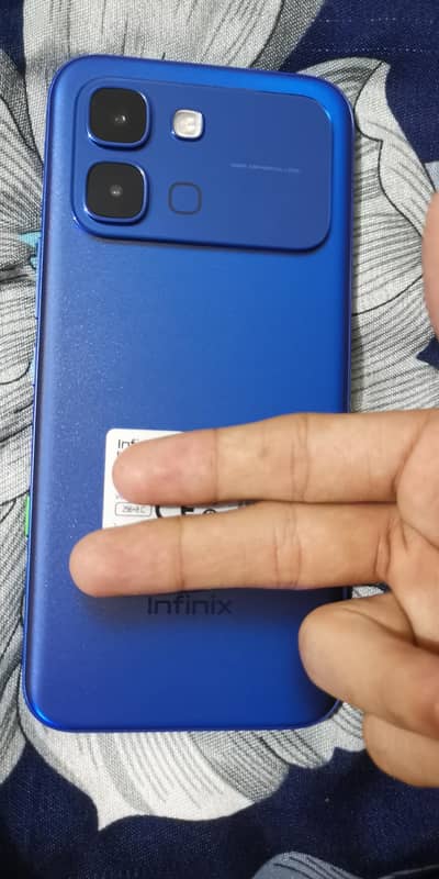 Infinix Note Edge 8+8/256