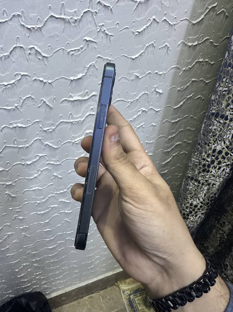 Apple iPhone 12 Pro 5