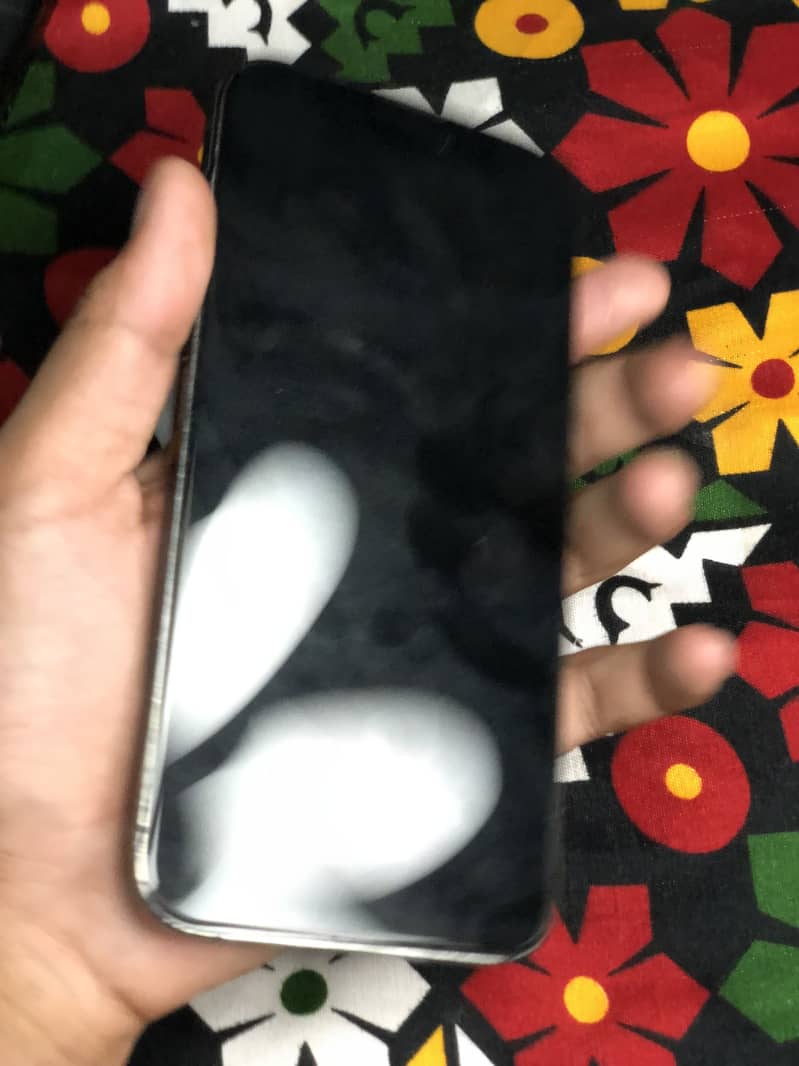 Apple iPhone 14 Pro Max 3