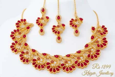 artificial jewellery