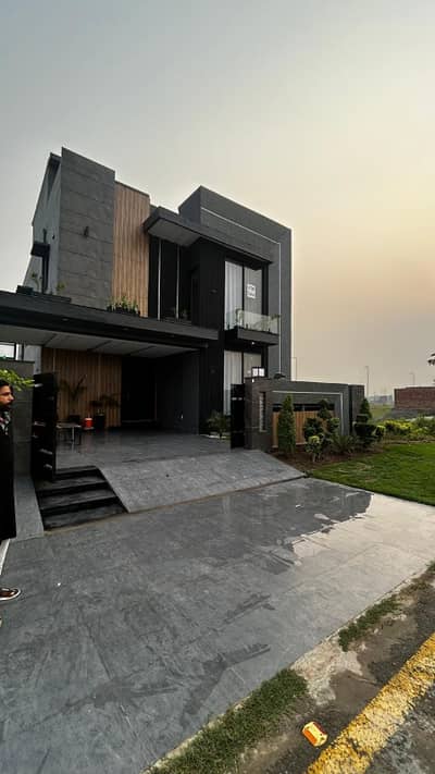 BRAND NEW MODERN DESIGN 10 MARLA ELEGANT AND SUPER HOT LOCATED BUNGALOW IS AVAILABLE IN THE BEST BLOCK OF DHA LAHORE.