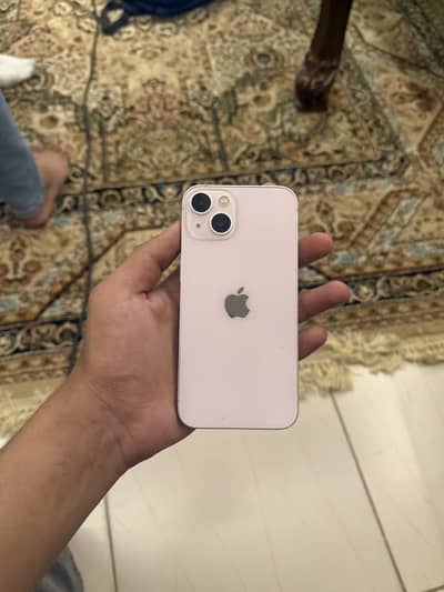 Apple iPhone 13