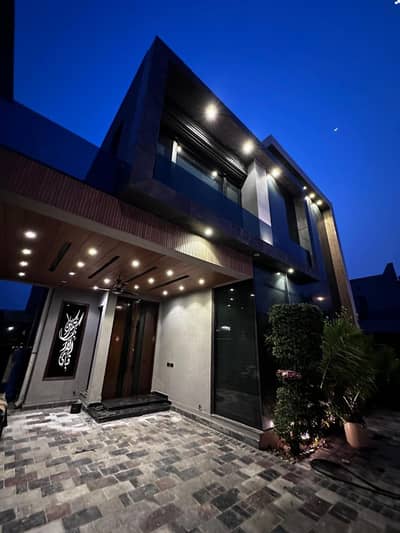 1-Kanal Elegant And Fully Furnished Bungalow Is Available In The Best Block Of DHA Lahore.