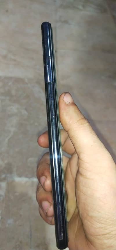 OPPO Reno3 khareedne wale hi rabta karen