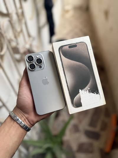 Apple iPhone 15 Pro