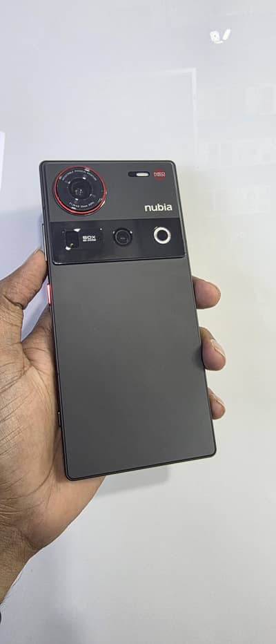 Zte Nubia Z70 Ultra pta