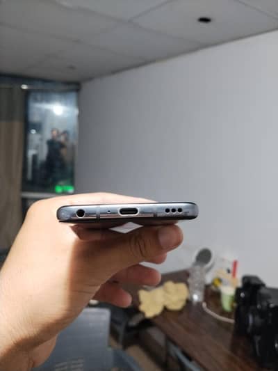 LG G8 ThinQ