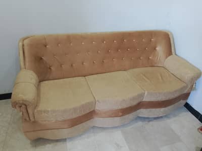 Brand new 5 seatr seat 6 months used urgent sale contact 03091615999