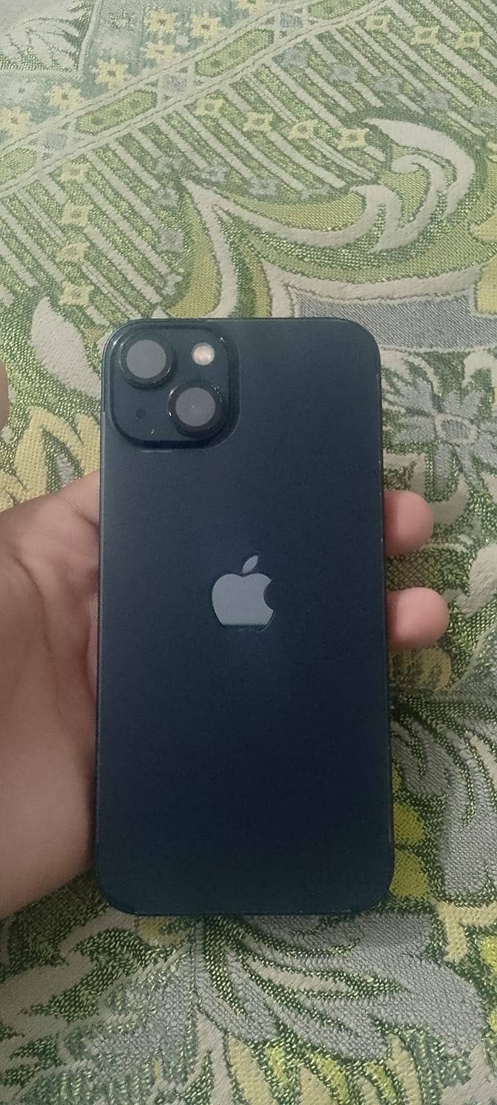 Apple iPhone 13 0