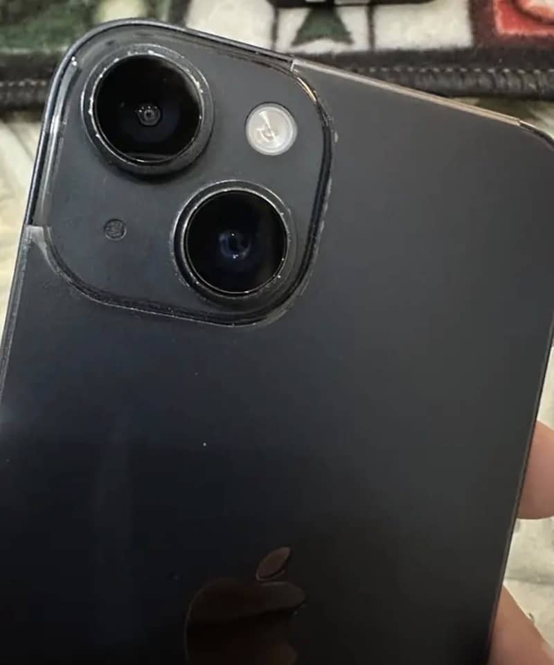 Apple iPhone 14 7