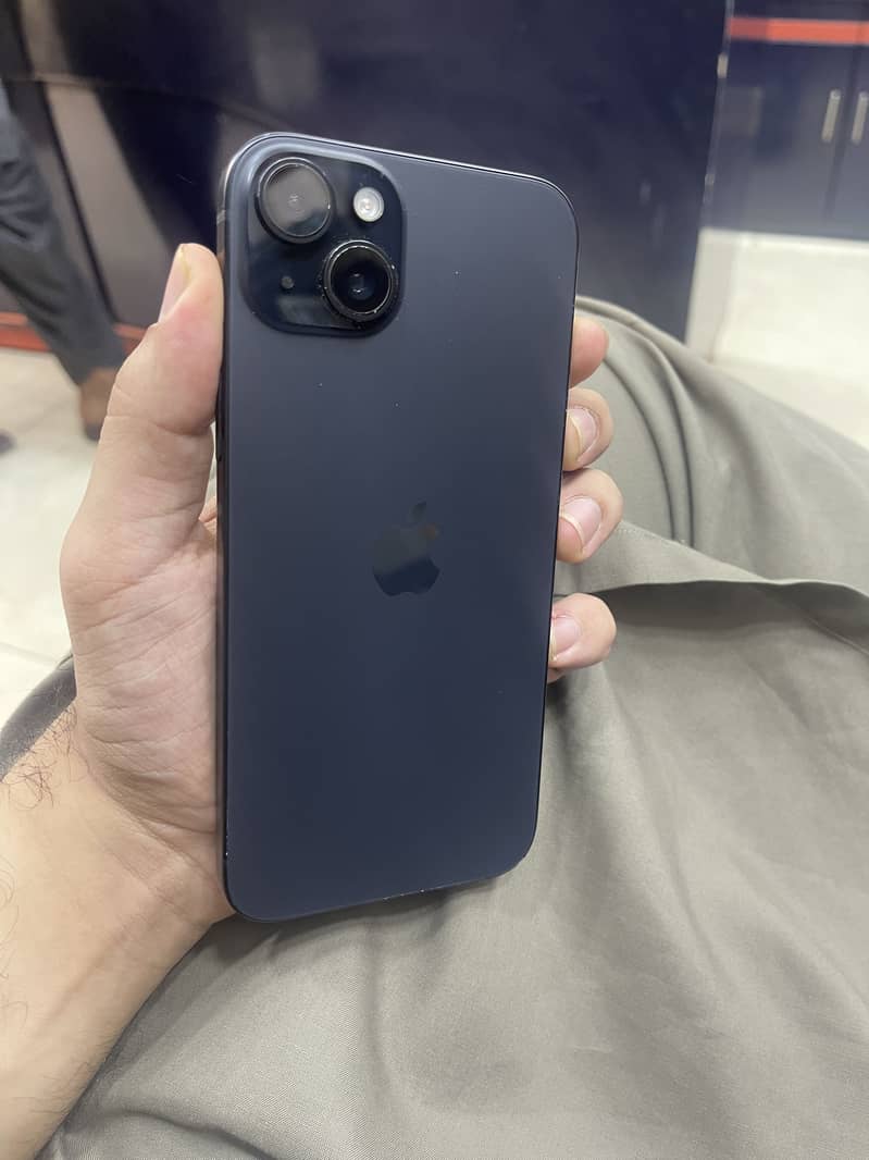 Apple iPhone 15 plus 4