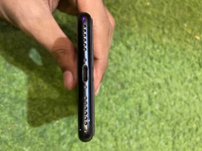 Apple iPhone SE 2020