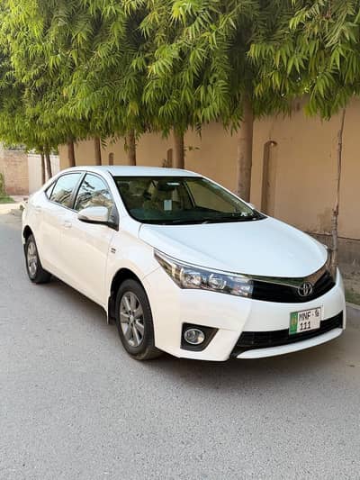 Toyota Corolla Altis 2016