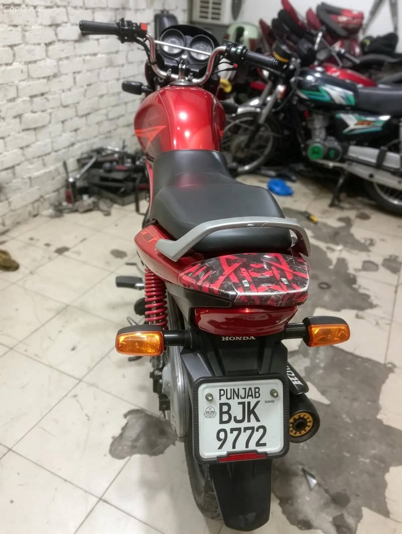 2019 model cbf125 1