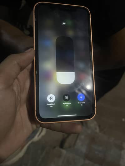 Apple iPhone XR