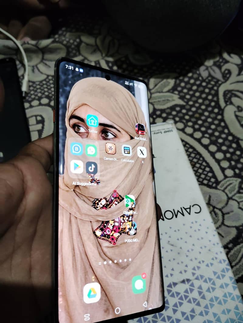 Tecno CAMON 40 Pro 3