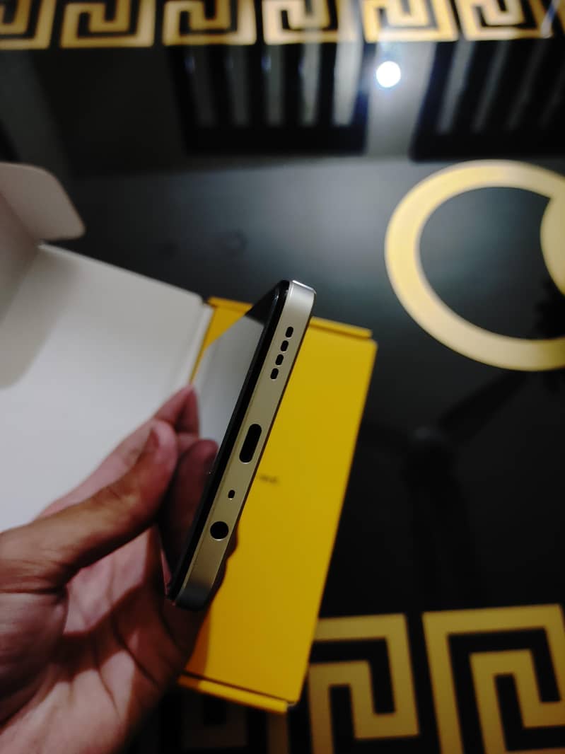 Realme Note 70 4