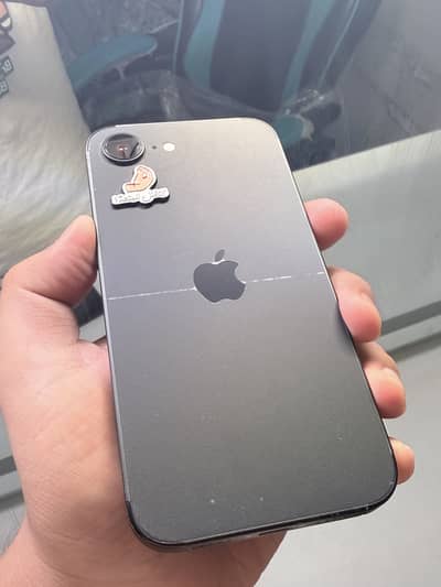 Apple iPhone 16e