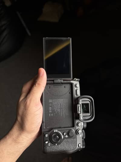 Sony A7m4 and FE 35mm F1.4 Imported from Dubai for Sale