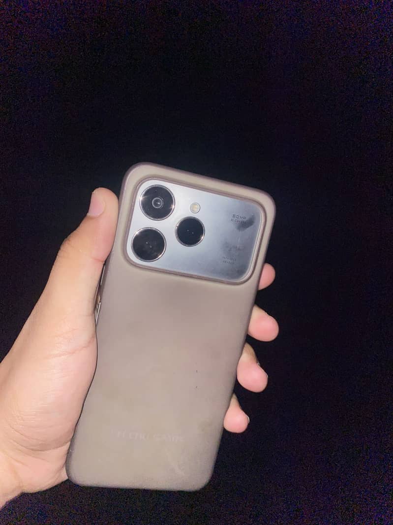 Tecno spark 40 1