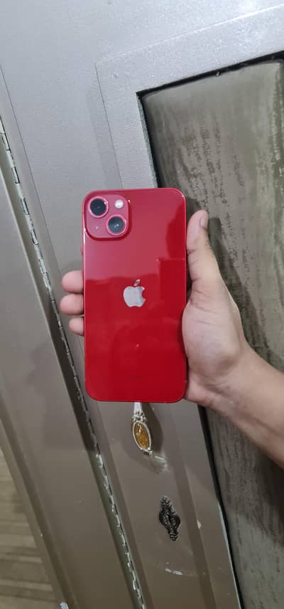 Apple iPhone 13