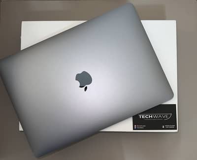 Macbook Pro M2 8/512gb Space Grey 96% health with box