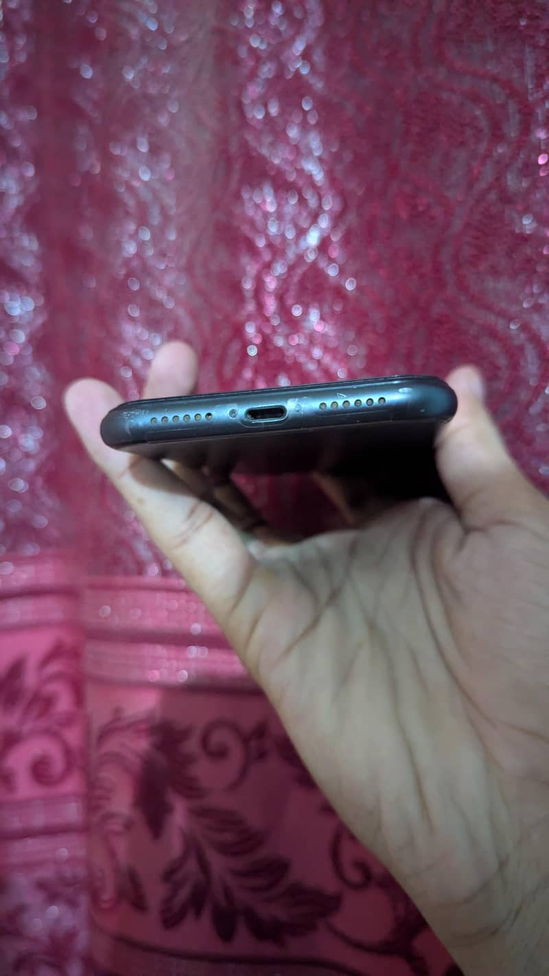 Apple iPhone 11 2