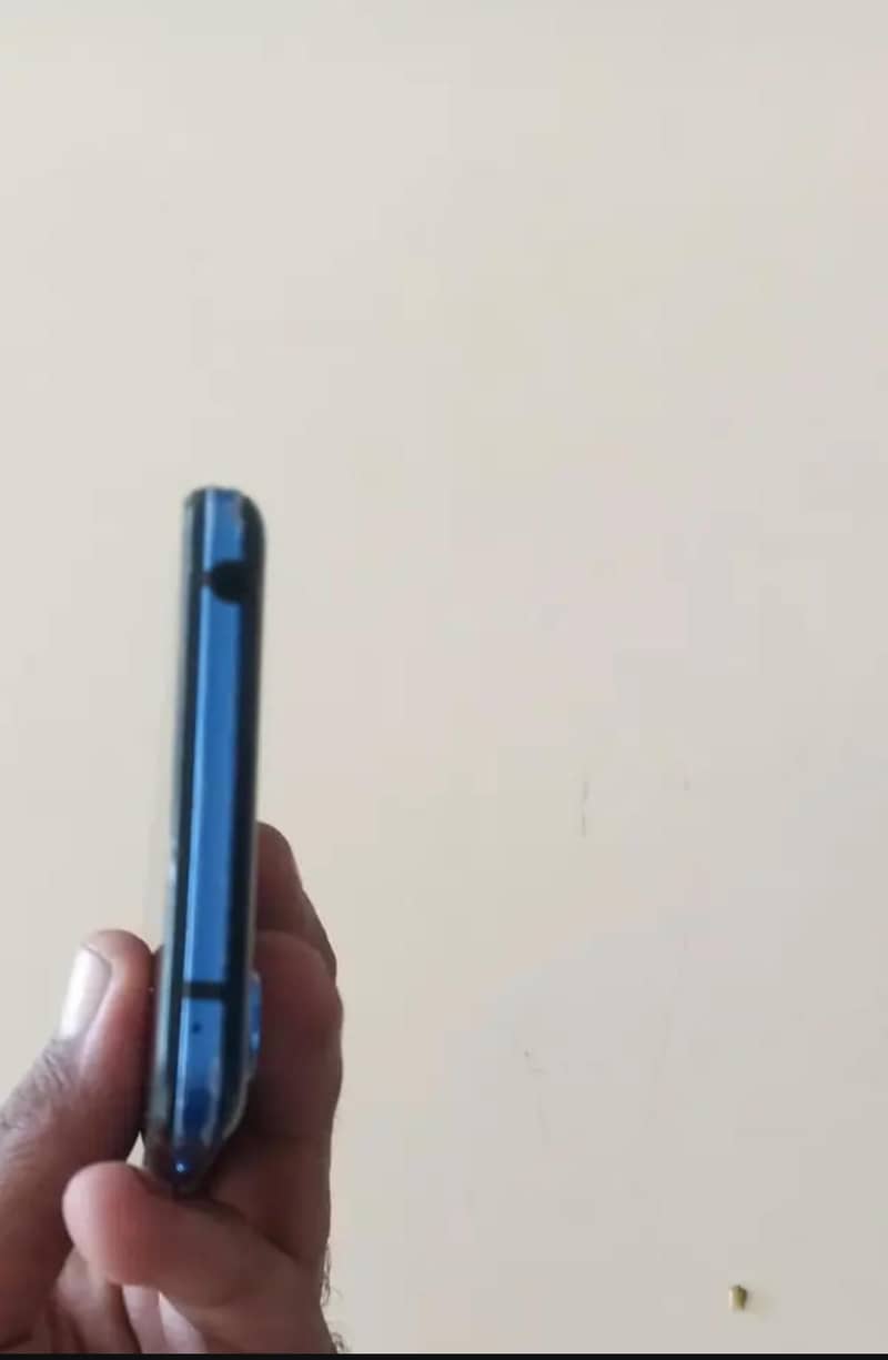 Sharp Aquos R5G pta 2