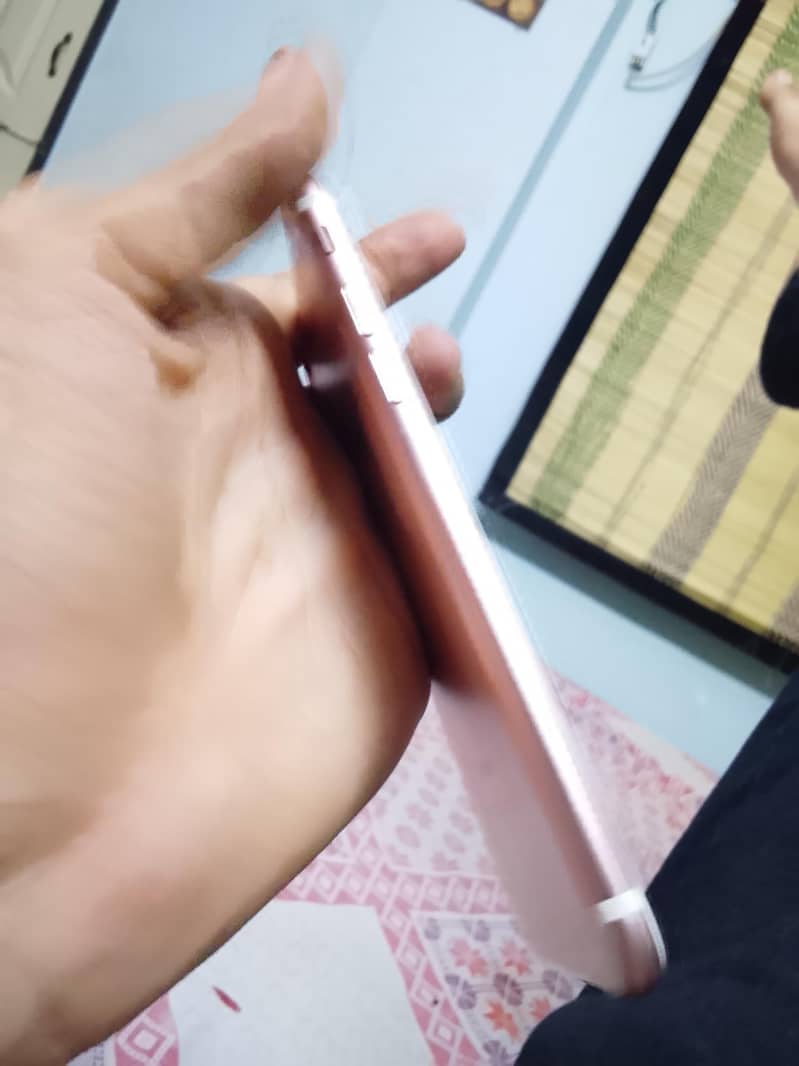 iphone 7 4