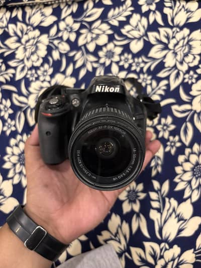Nikon D5200 DSLR Camera
