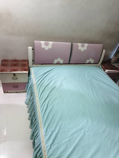 Queen size Bed all in one