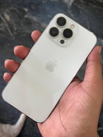 Apple iPhone 13 Pro