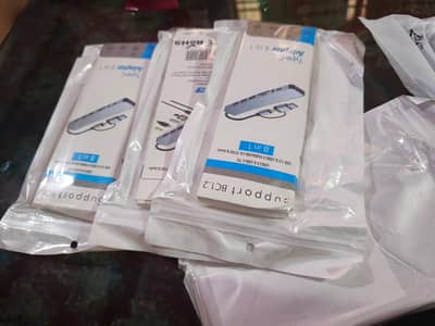 Type c hub 8 in 1 / USB hubs