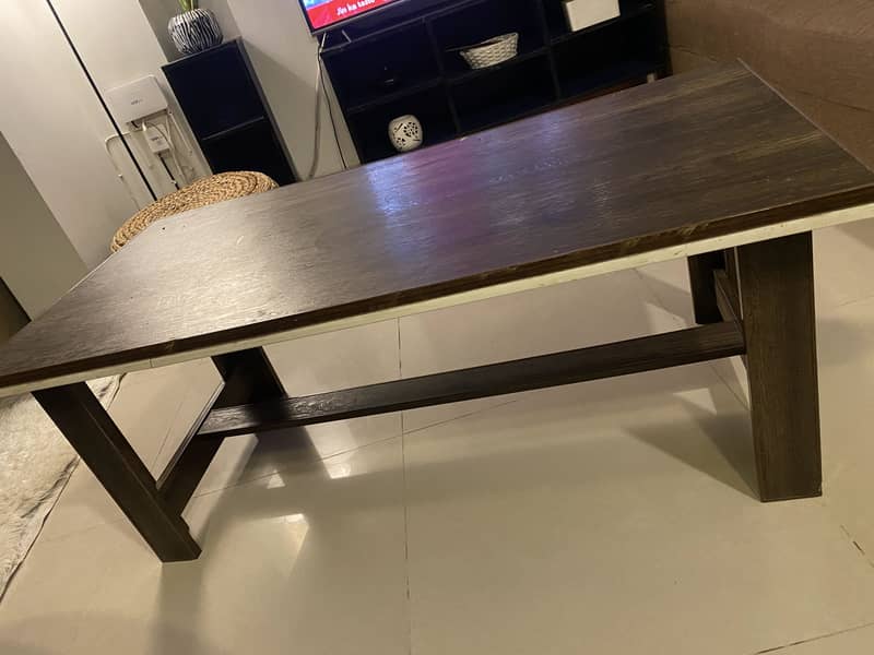 Centre table 8/10 condition 1