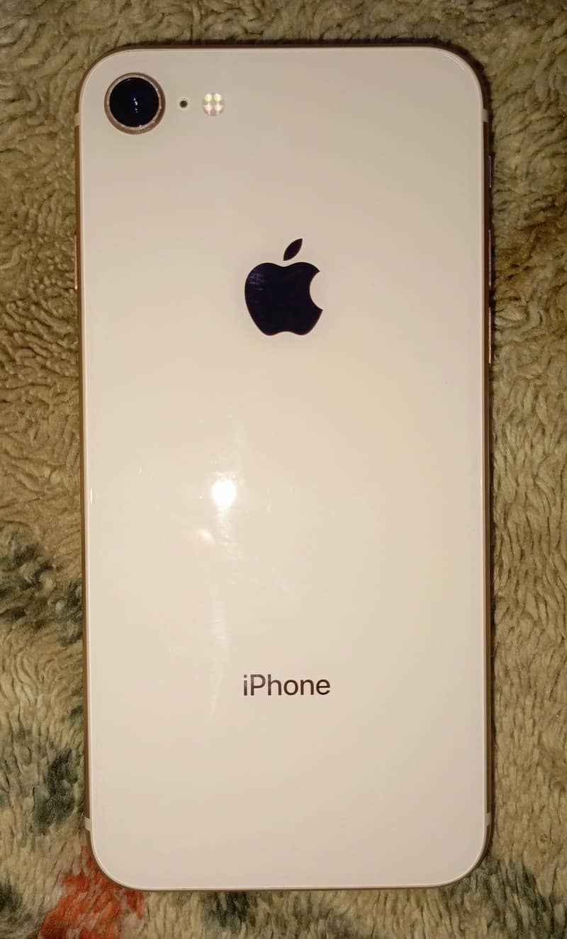 Apple iPhone 8 0