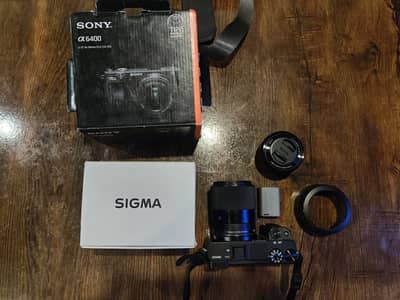 Sony Camera A6400 with Kit Lens