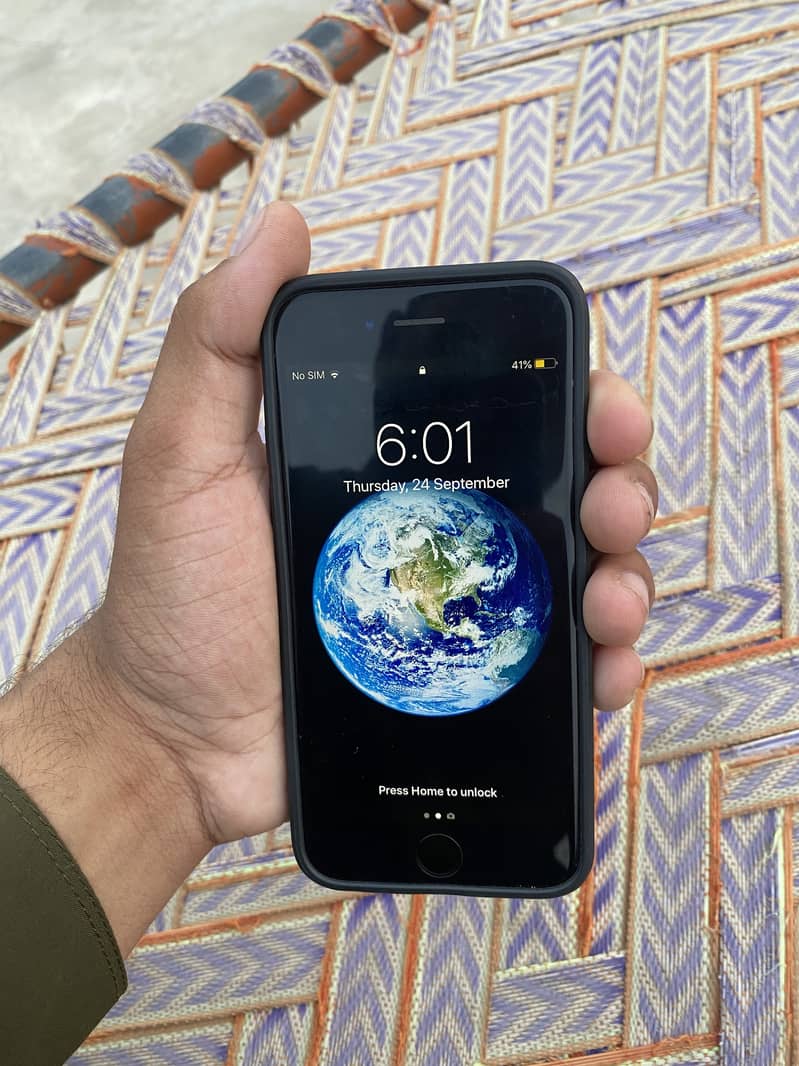 Apple iPhone 6 1