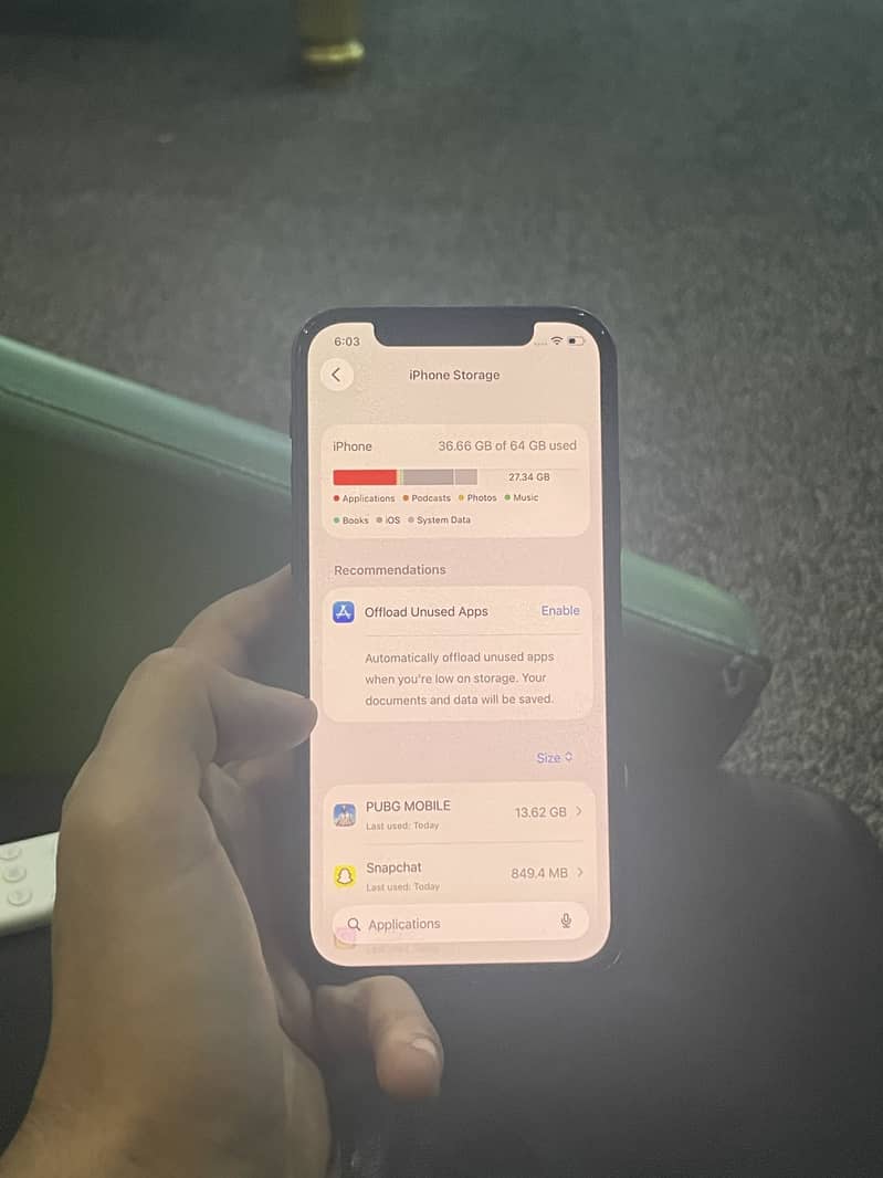 Apple iPhone 12 1