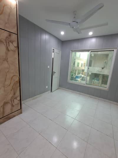 3 bed unfurnished apartment available for rent in Islamabad markez
