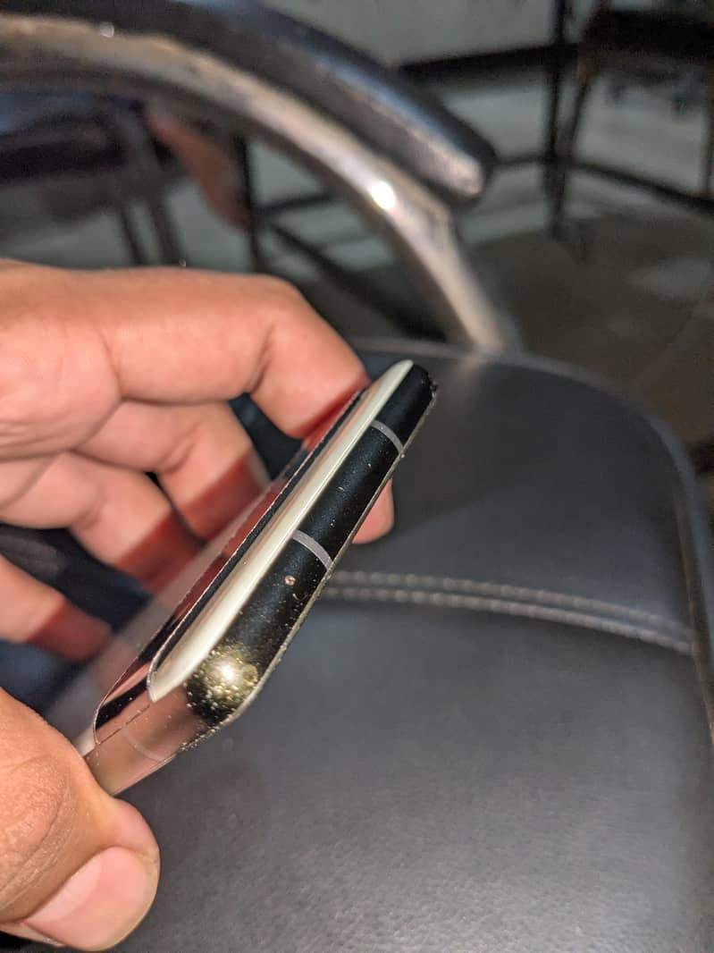 Google Pixel 6a 1