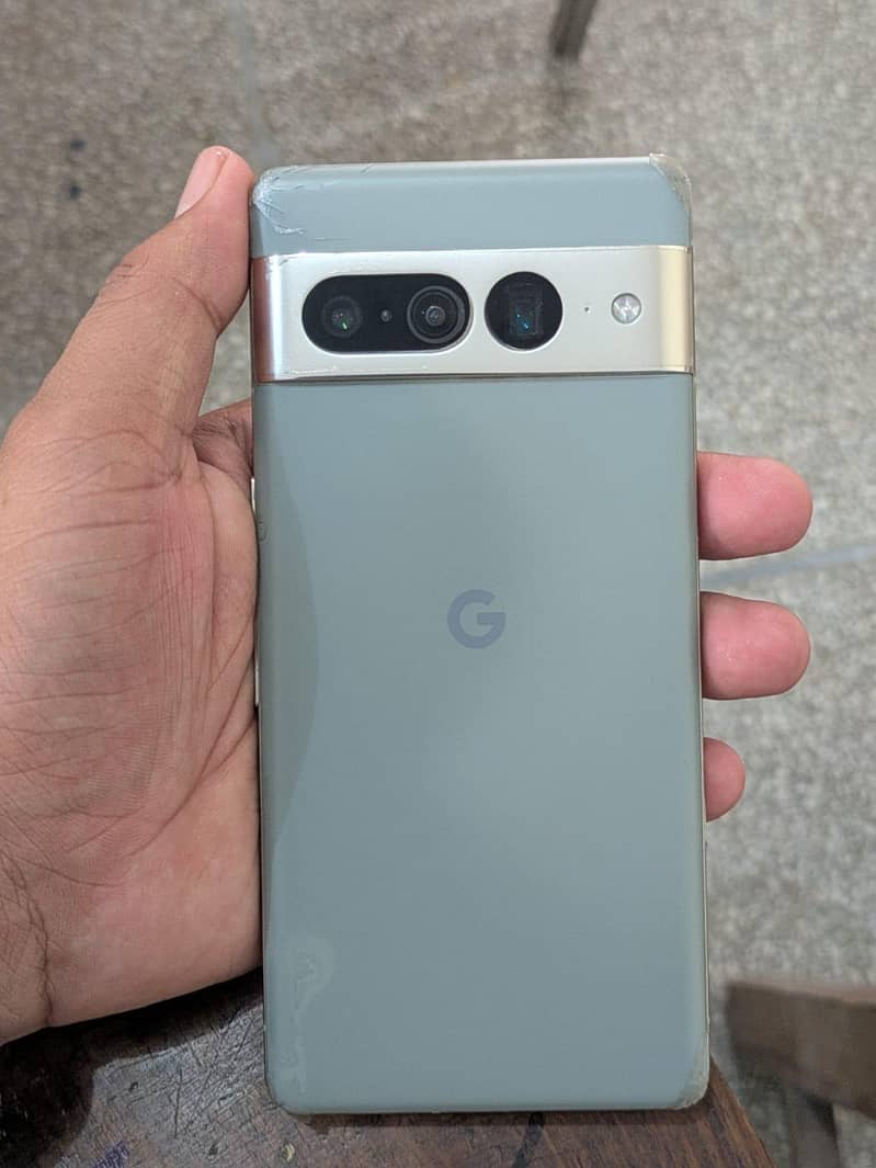 Google Pixel 7 Pro 2