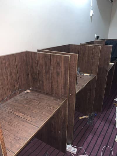 Wooden Cluster For Co Office Working