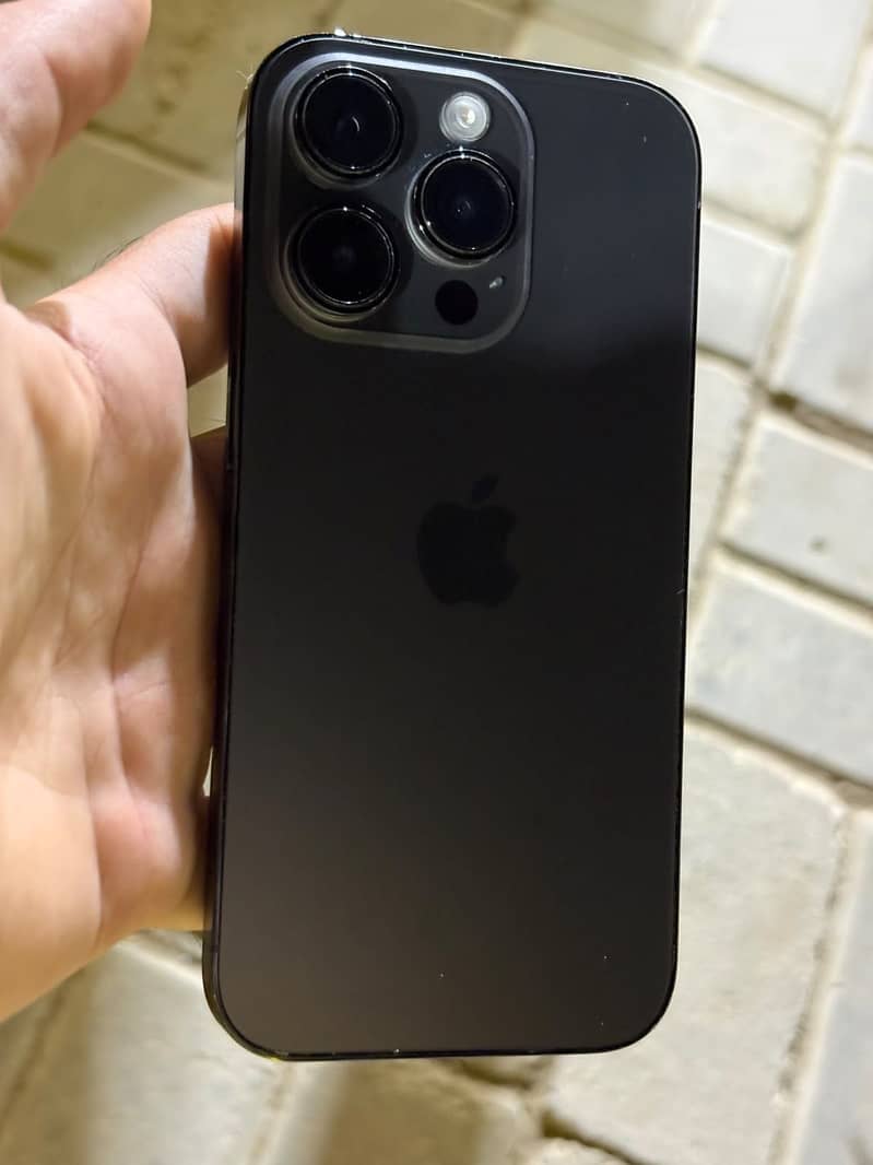 Apple iPhone 14 Pro 9