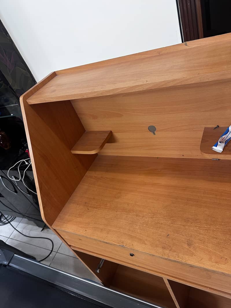 Computer Table 2