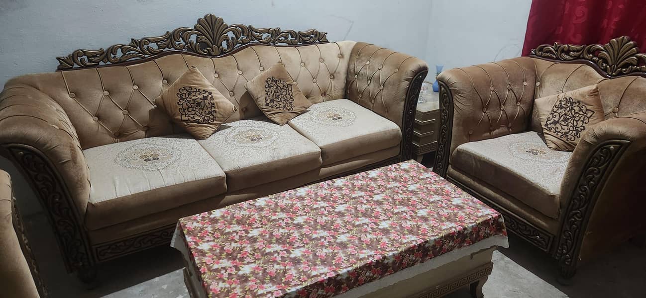 Sofa Set with Tables 0