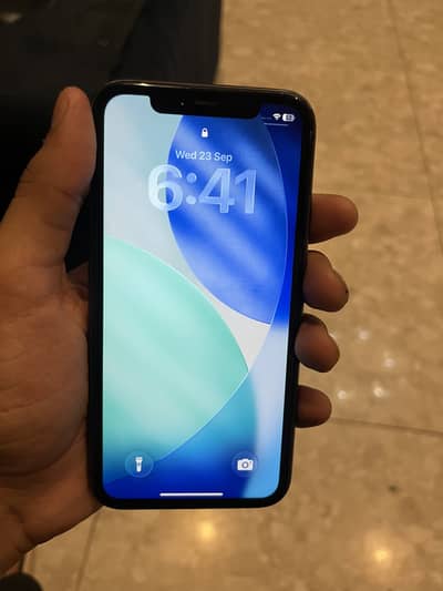 Apple iPhone 11
